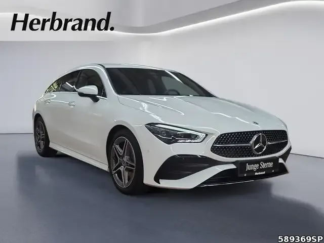 Mercedes-Benz CLA 200