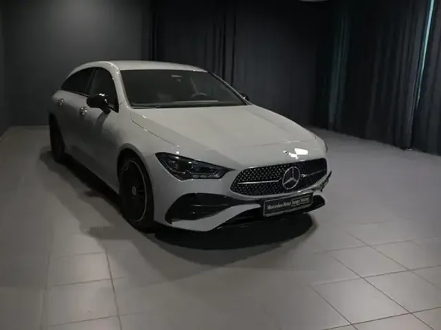 Mercedes-Benz CLA 180