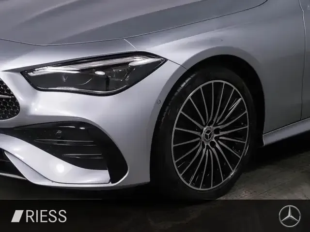 Mercedes-Benz CLE 300