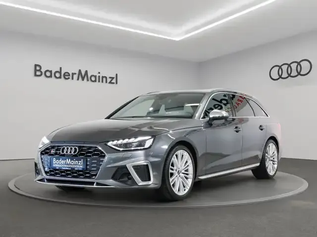 Audi S4