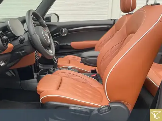 MINI John Cooper Works Cabrio