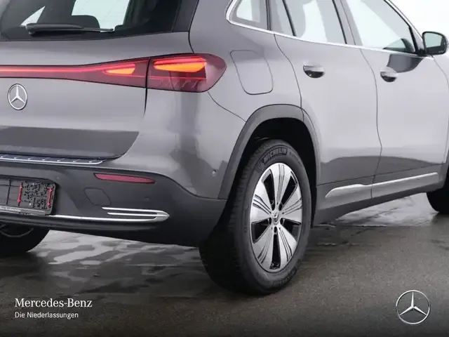 Mercedes-Benz EQA 250