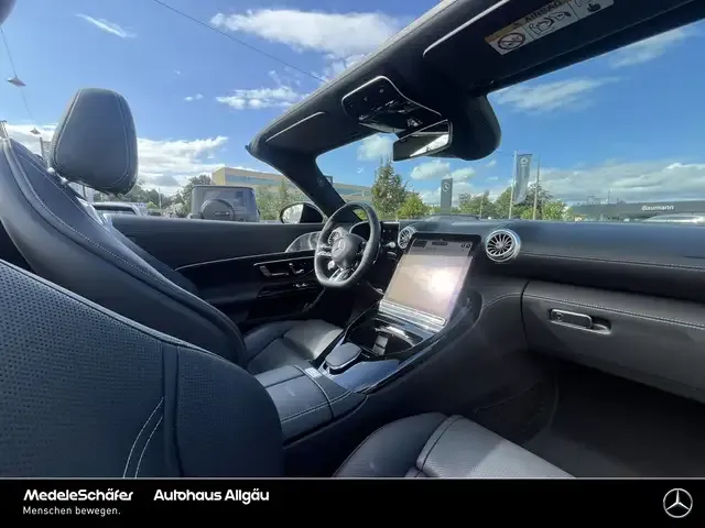 Mercedes-Benz SL 63 AMG