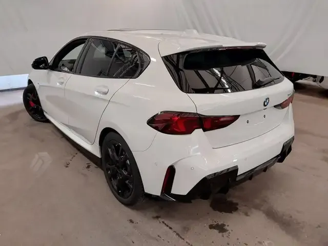 BMW 123