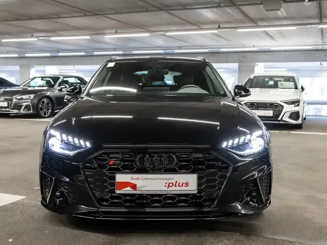 Audi S4