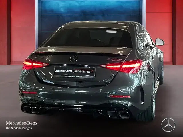 Mercedes-Benz C 63 AMG