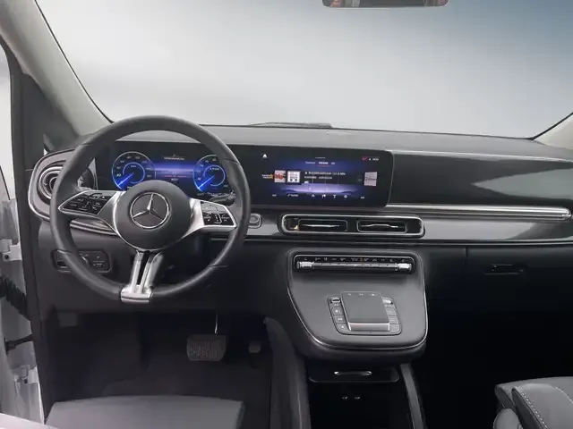 Mercedes-Benz EQV 300