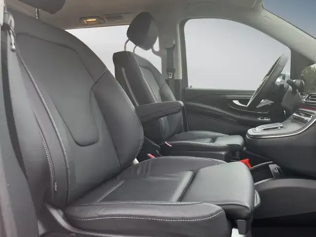Mercedes-Benz EQV 300