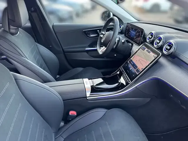 Mercedes-Benz C 220
