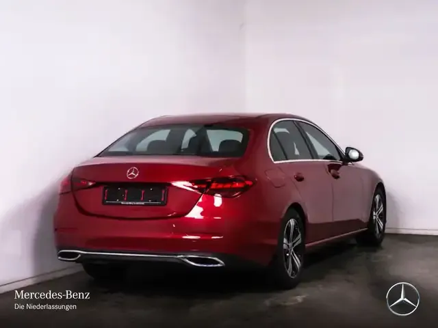Mercedes-Benz C 180