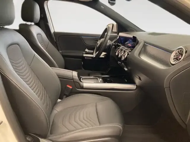 Mercedes-Benz EQA 350