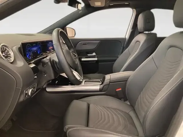 Mercedes-Benz EQA 350