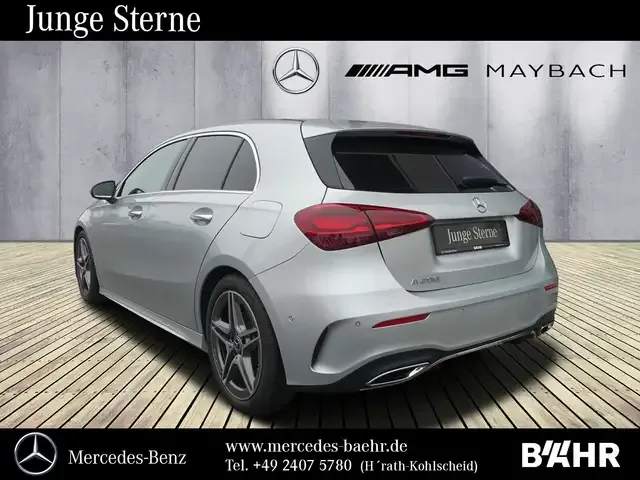 Mercedes-Benz A 200