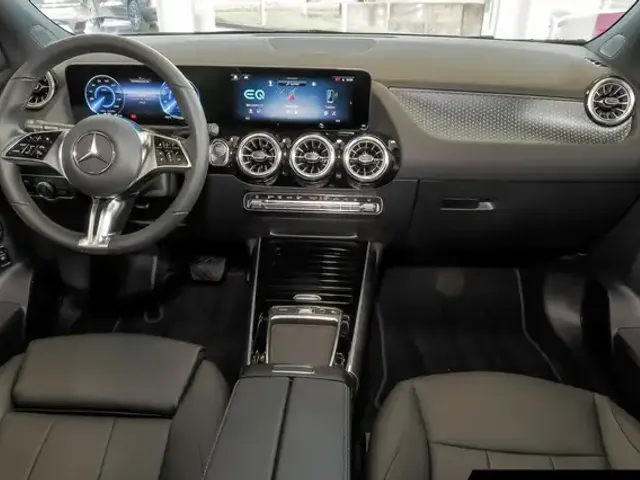 Mercedes-Benz EQA 300