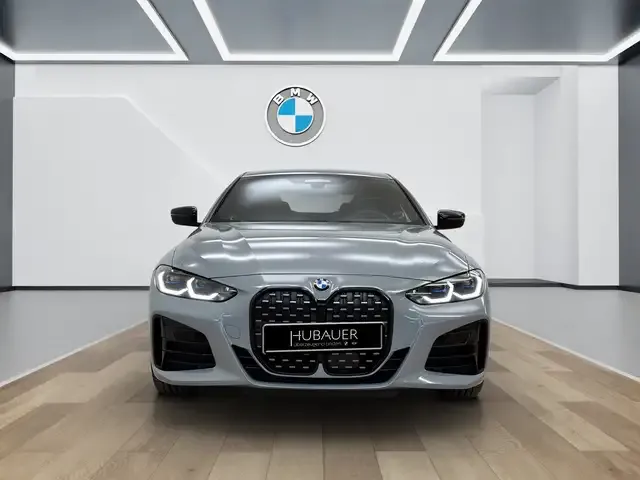BMW 440