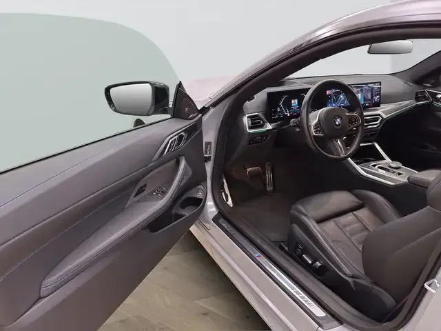 BMW 440