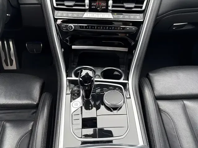 BMW M850