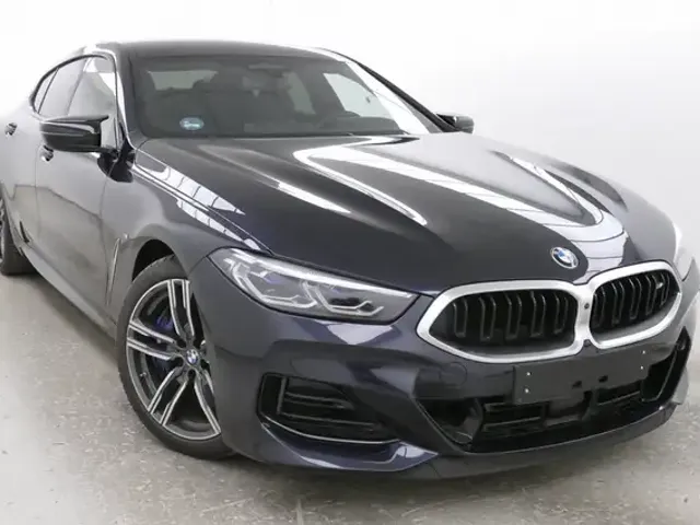BMW M850