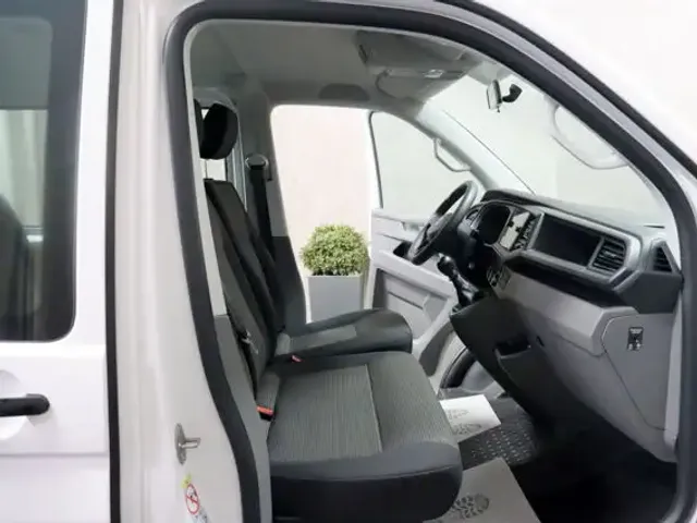 Volkswagen T6.1 Transporter