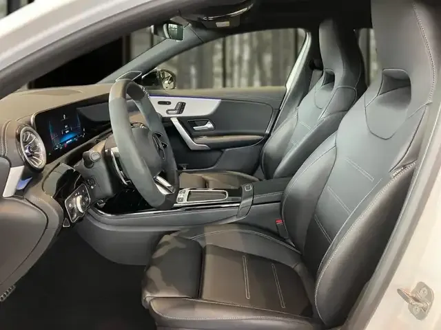 Mercedes-Benz A 45 AMG
