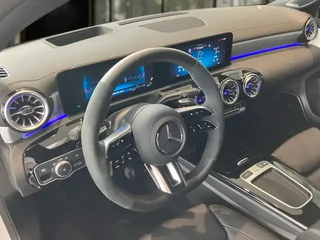 Mercedes-Benz A 45 AMG
