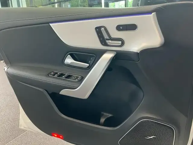 Mercedes-Benz A 45 AMG