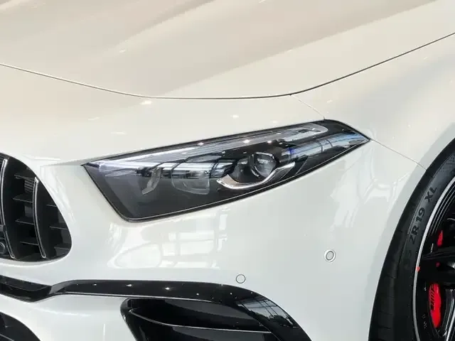 Mercedes-Benz A 45 AMG