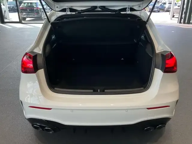 Mercedes-Benz A 45 AMG