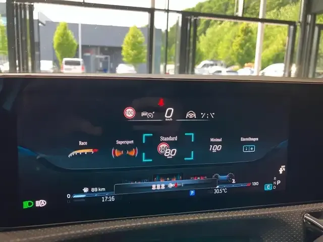 Mercedes-Benz A 45 AMG