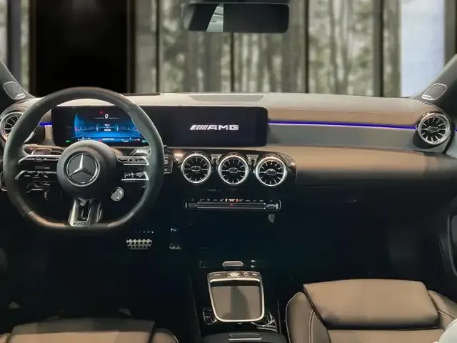 Mercedes-Benz A 45 AMG