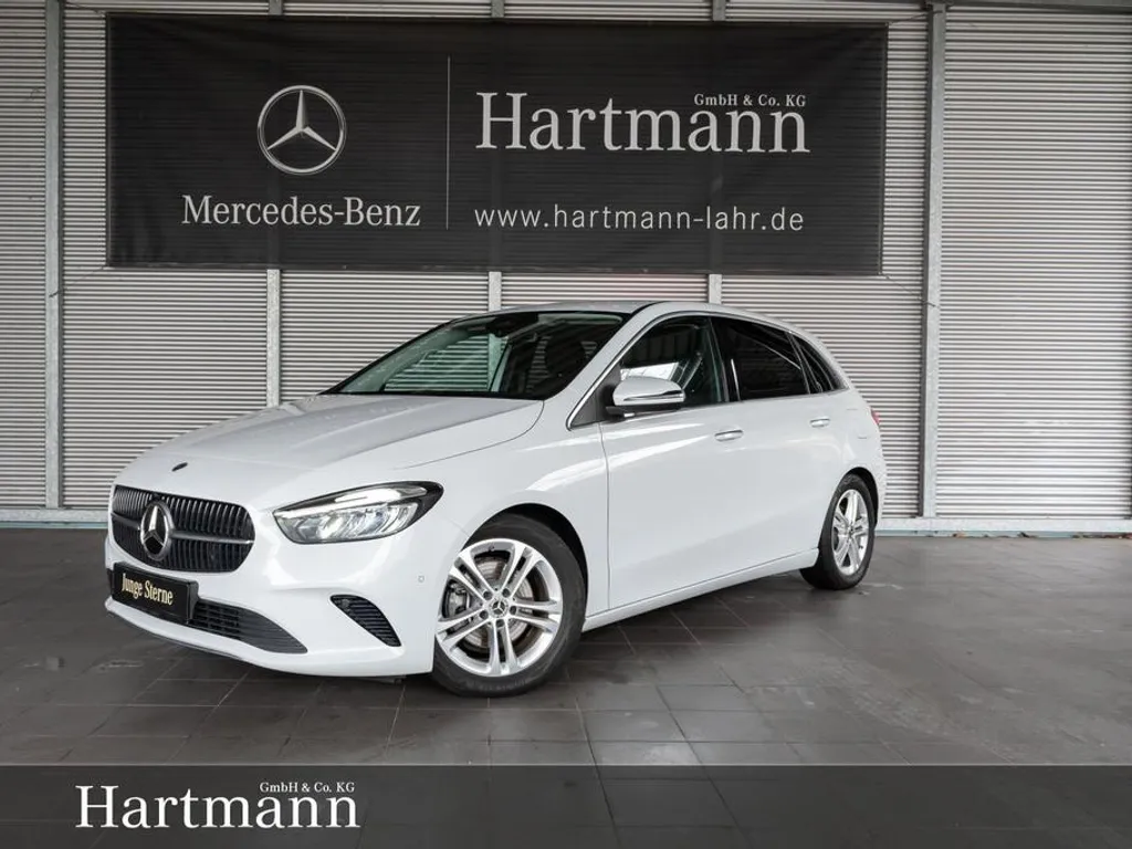 Mercedes-Benz B 200