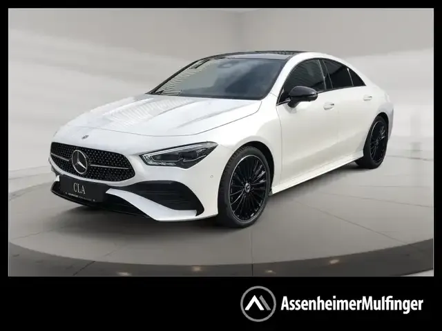 Mercedes-Benz CLA 200