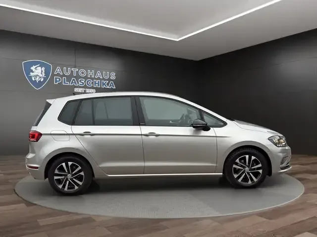 Volkswagen Golf Sportsvan