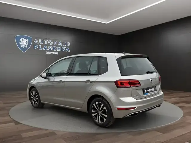 Volkswagen Golf Sportsvan