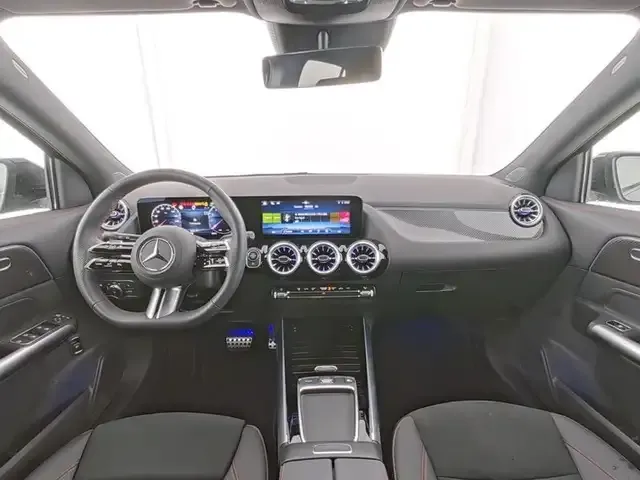 Mercedes-Benz GLA 180