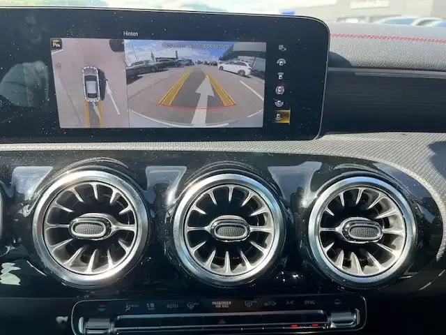 Mercedes-Benz CLA 45 AMG
