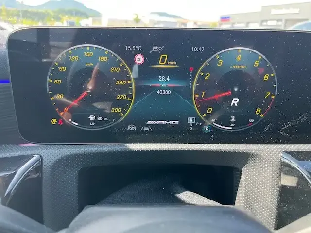 Mercedes-Benz CLA 45 AMG