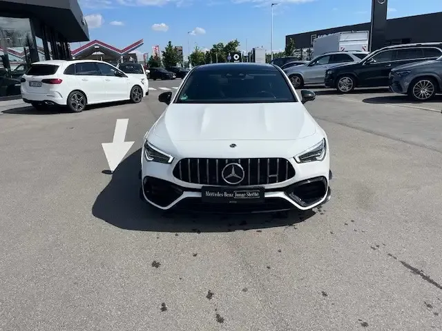 Mercedes-Benz CLA 45 AMG