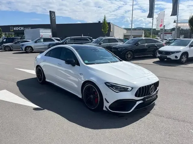 Mercedes-Benz CLA 45 AMG