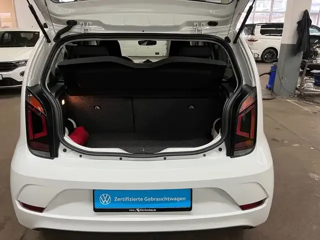 Volkswagen e-up!