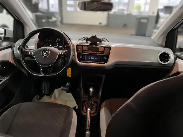Volkswagen e-up!