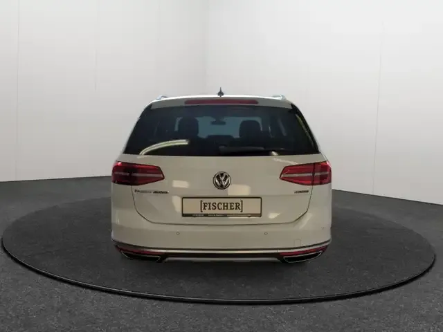 Volkswagen Passat Alltrack