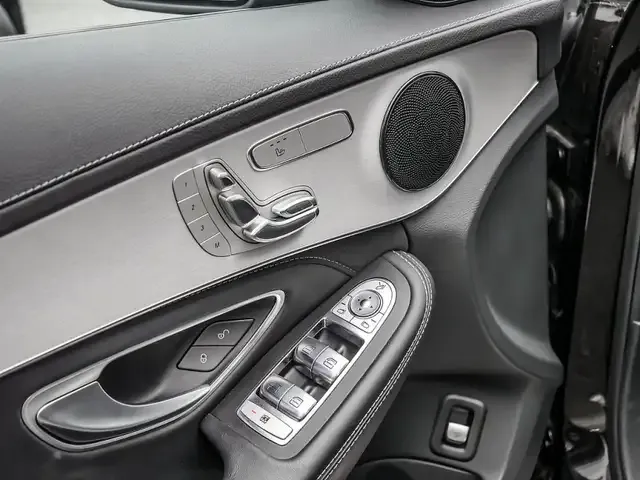 Mercedes-Benz C 63 AMG