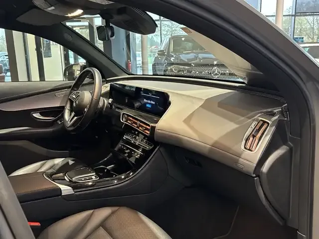 Mercedes-Benz EQC 400