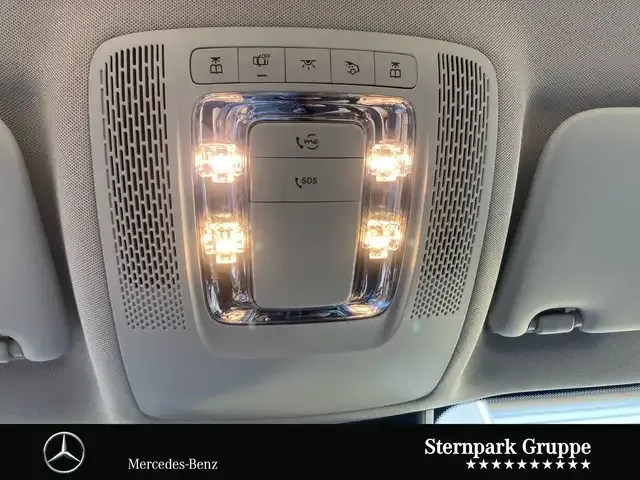 Mercedes-Benz GLB 200