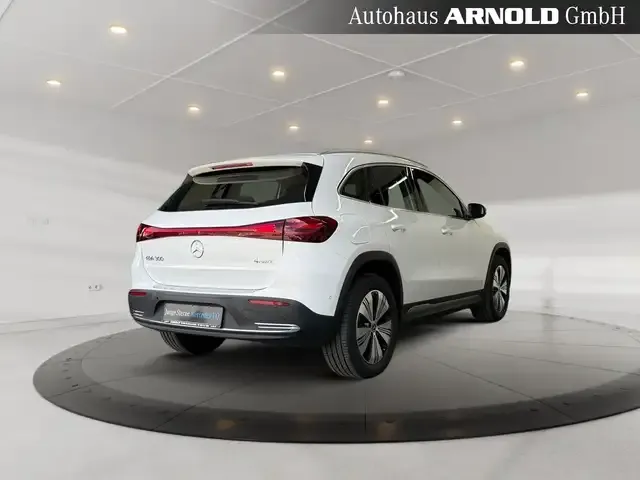 Mercedes-Benz EQA 300