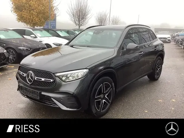 Mercedes-Benz GLC 220