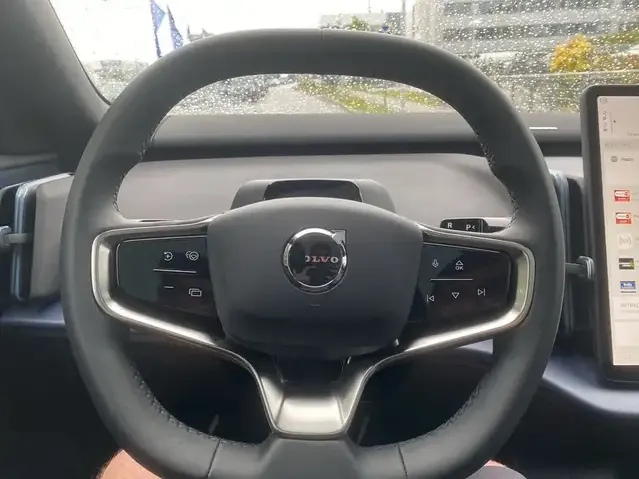 Volvo EX30