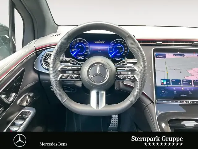 Mercedes-Benz EQE SUV