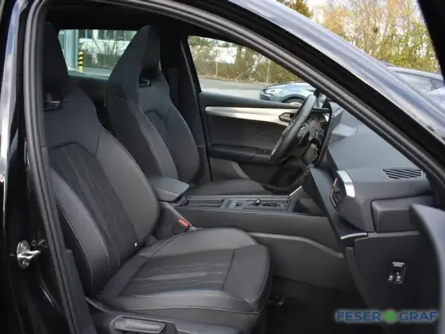 CUPRA Leon